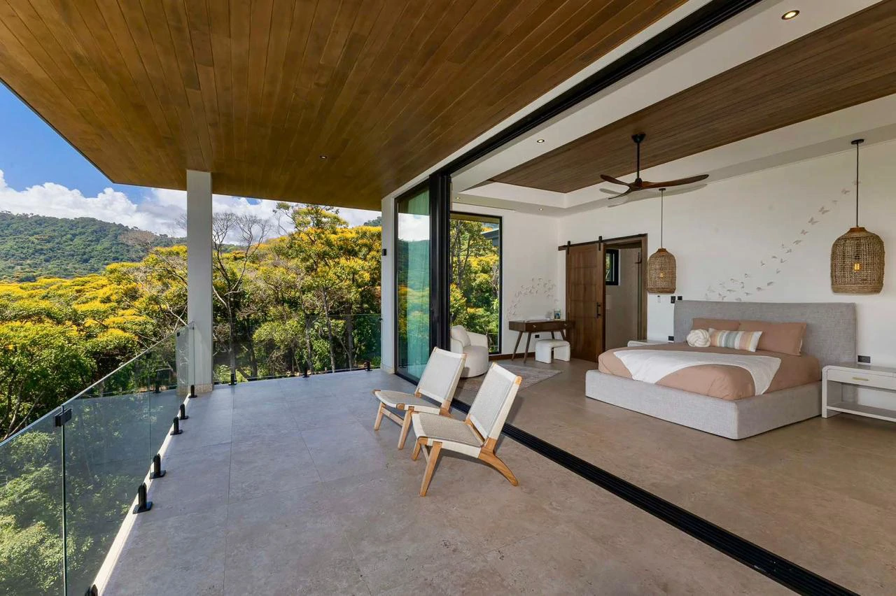 Luxurious 5 Bedroom Coastal Estate Dominical - Gallery image 26