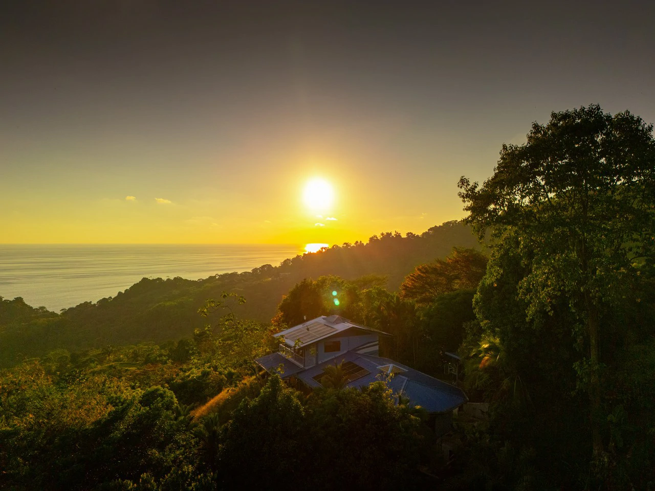 Casa Vista Harmonia: Legendary Ocean Views and Sustainable Living! - Gallery image 21