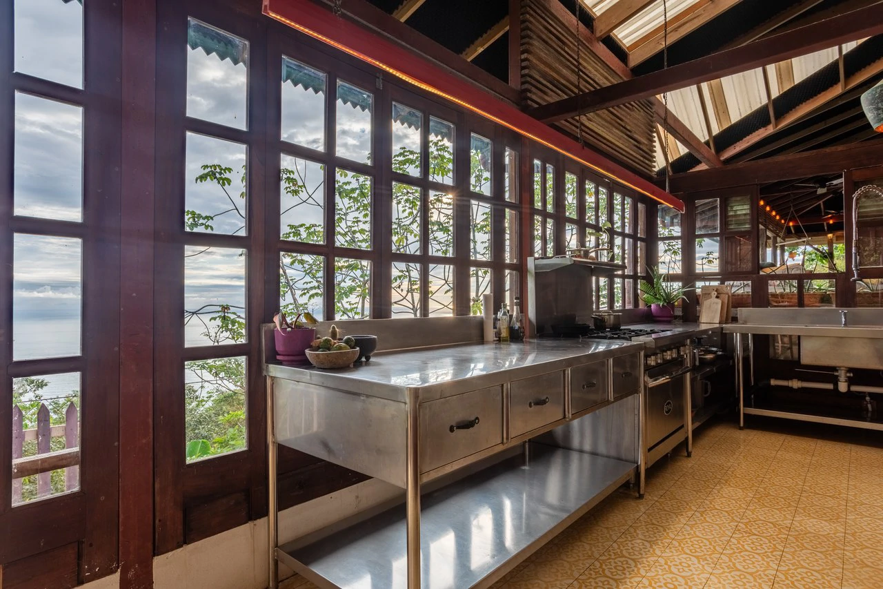 Ocean View Clean Energy Home in the Heart of Escaleras Dominical - Gallery image 16