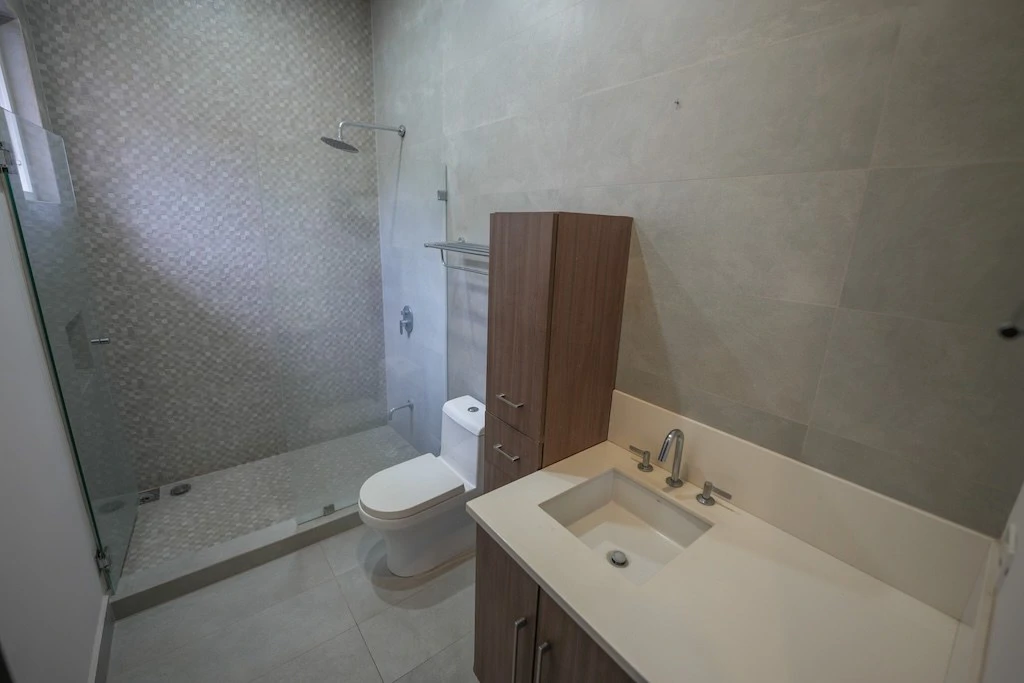 Casa de 4 Habitaciones en Condominio Villamont, Santa Ana Centro: House For Sale in Santa Ana - Gallery image 27