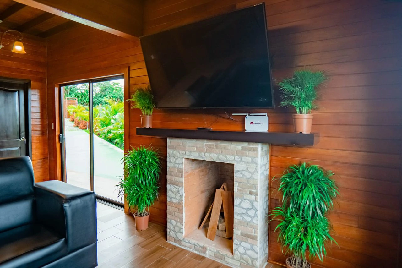 Two-Story Cozy Cabin in Agua Buena, San Vito - Gallery image 16