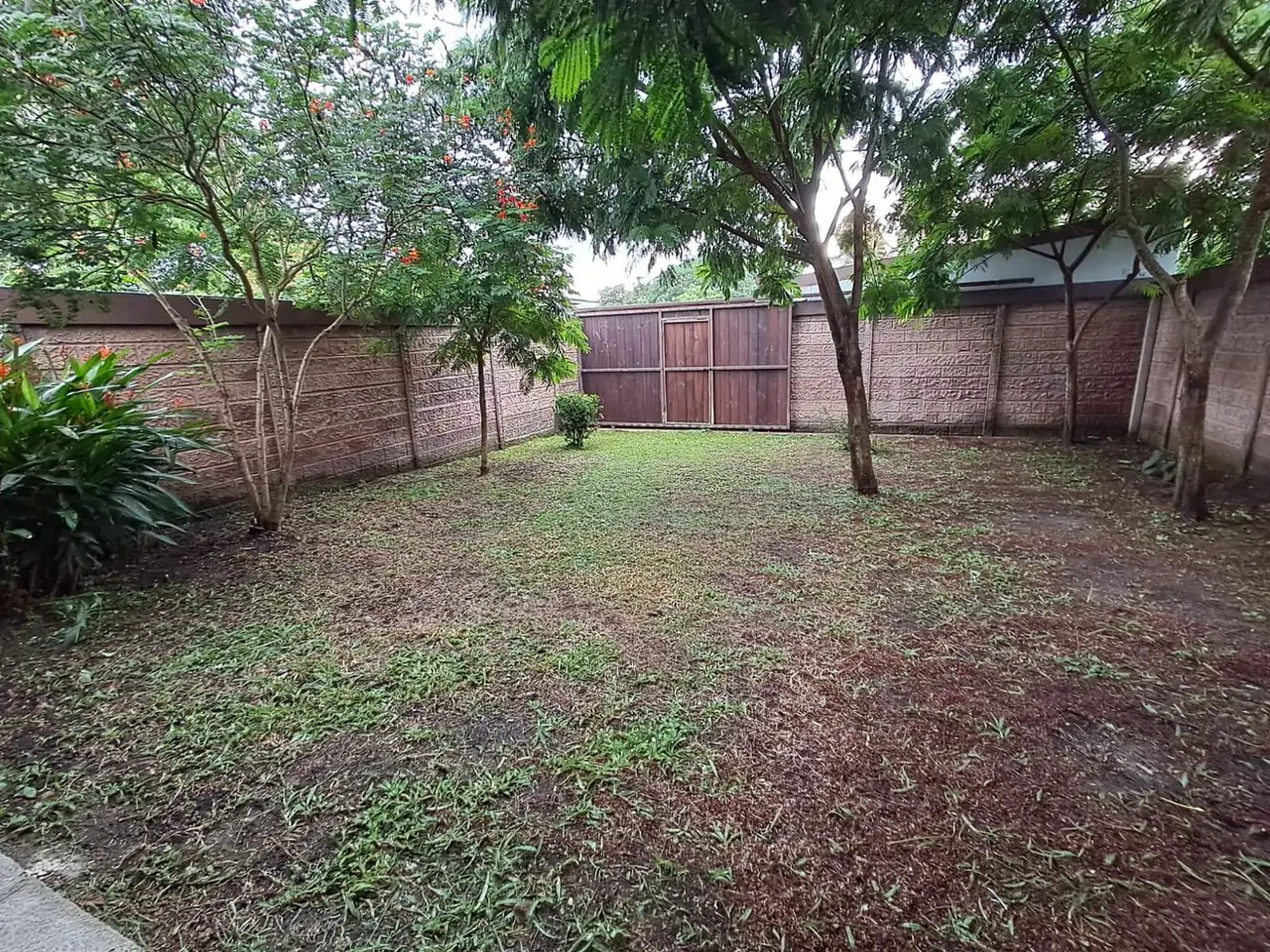 House For Sale in Liberia - Gallery image 4