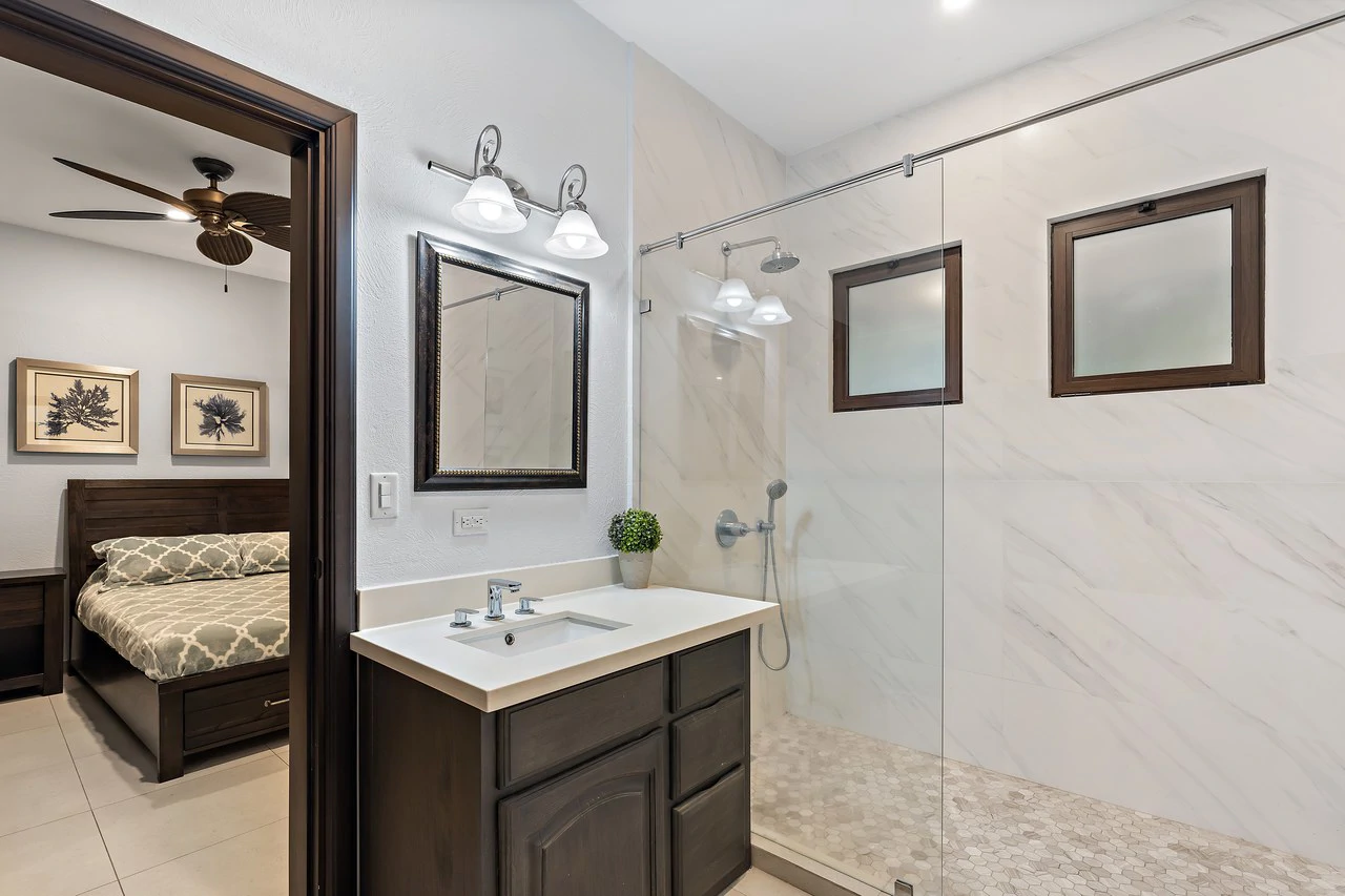 Villa Melina: Reserva Conchal Stunning Ocean and Golf course views - Gallery image 34