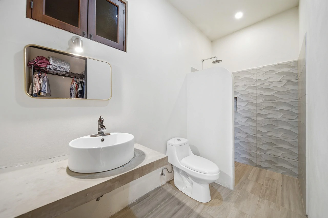 Stella Maris: Tranquil Home Within the Beauty of Altos Los Robles - Gallery image 15