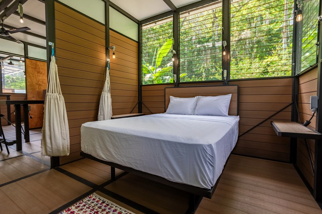 4 Unit Riverfront Micro Resort Minutes to Beach - Gallery image 18