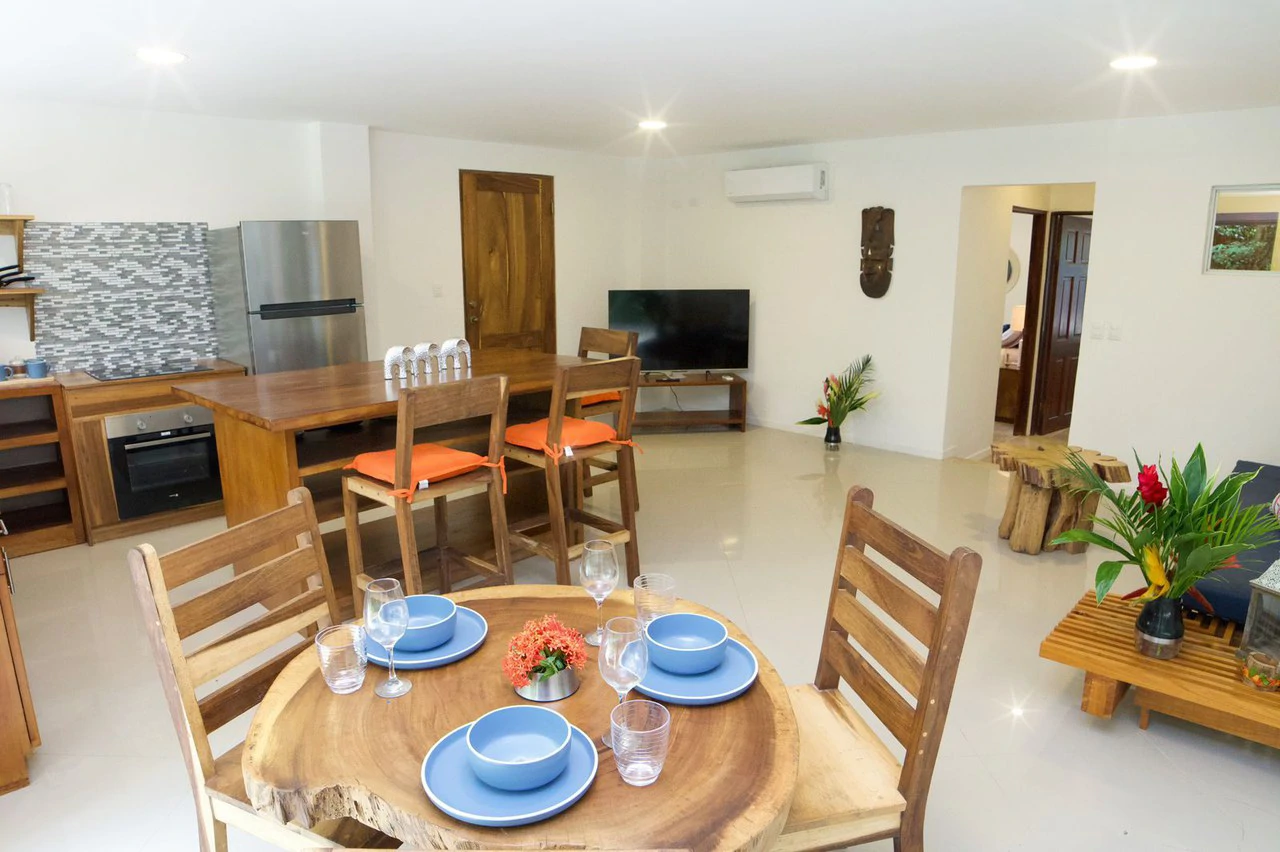 RIVIERA RESIDENCES: 12 Home Community for Sale - Profitable Investment Opportunity 5 min walk to Playa Potrero - Gallery image 6