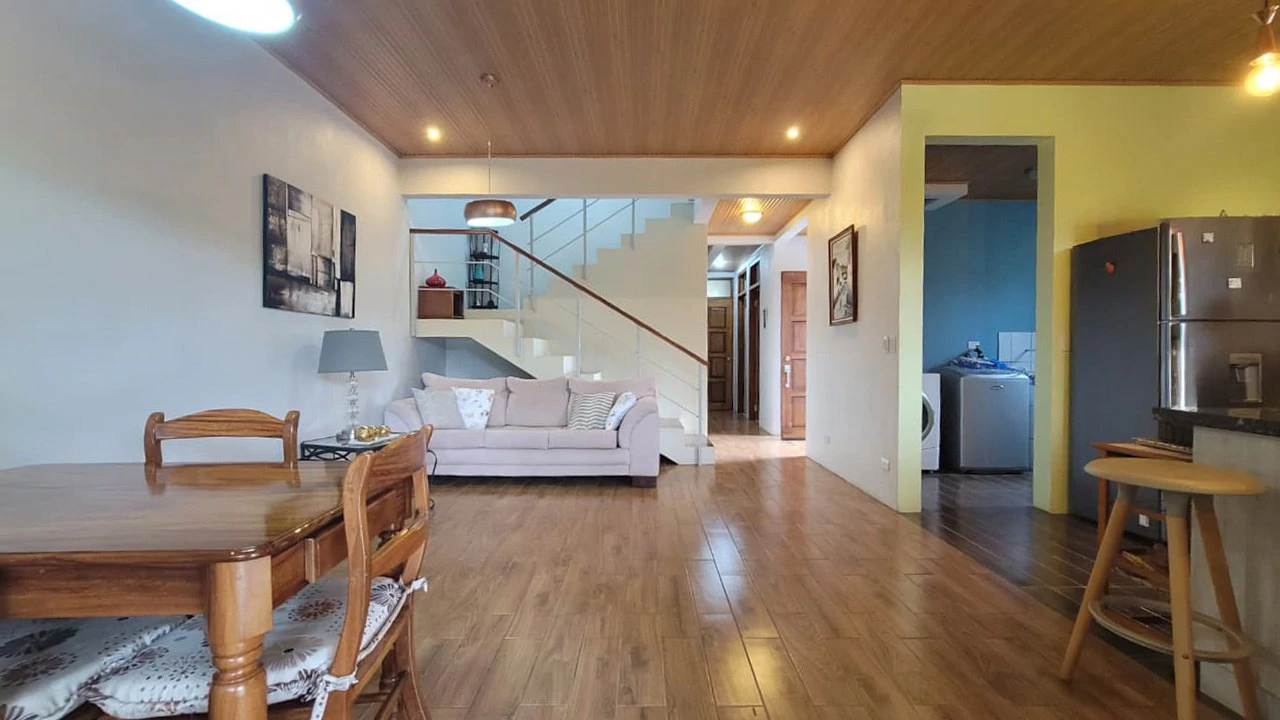 Modern Home With Large Garden – Sarchí, Alajuela - Gallery image 3