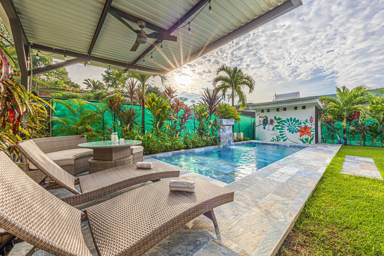 Elegant Tropical Home | 5 Minutes from Marino National Park: Near the Coast House For Sale in Bahía Ballena - Gallery image 3