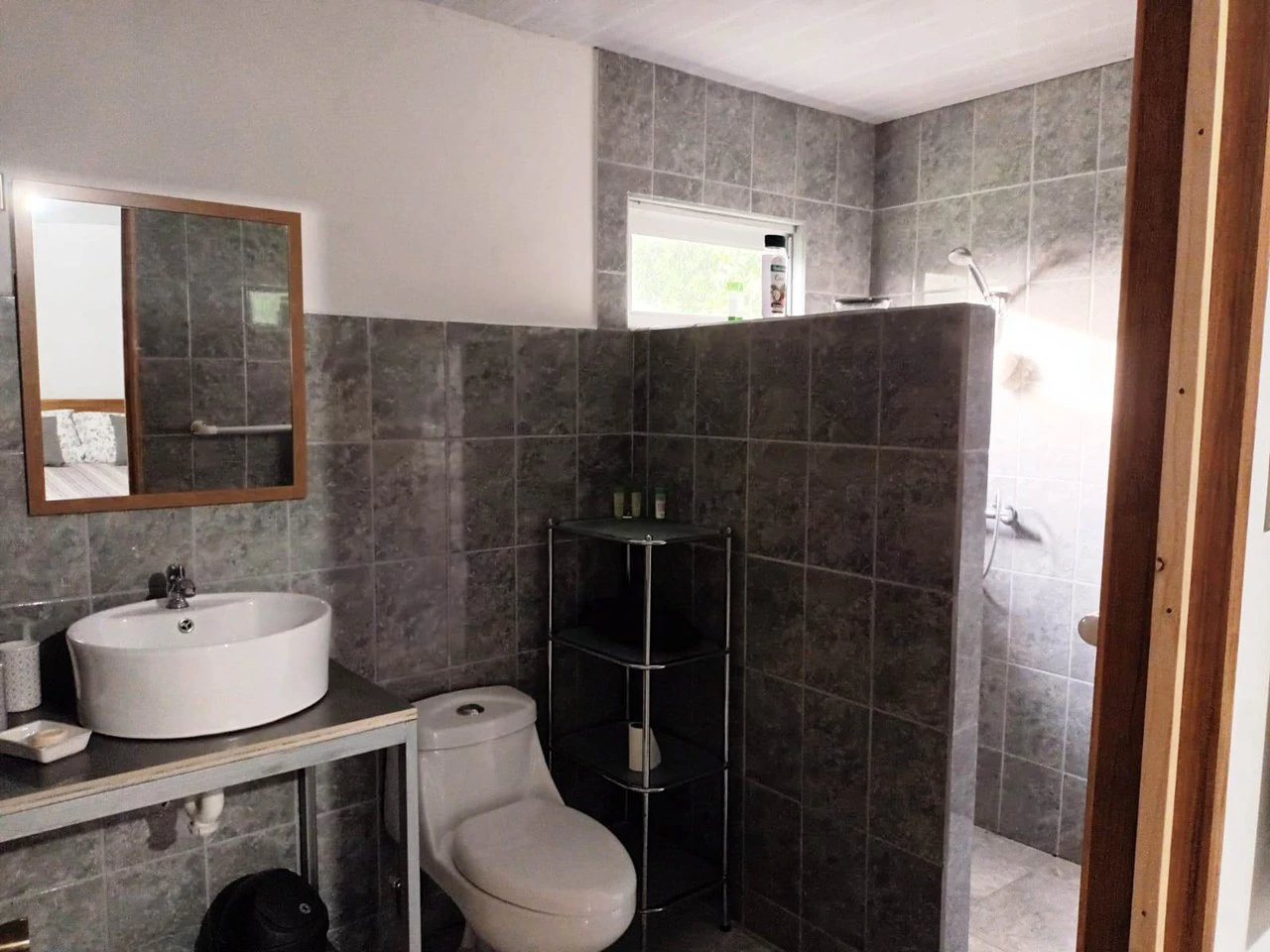 VILLA MARISE - Modern Craftsman Home and Guest House - Gallery image 15