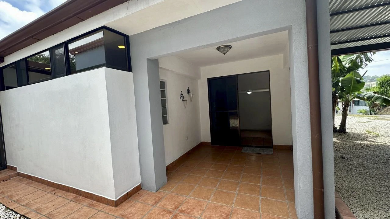 CASA RESIDENCIAL OASIS: Two Properties in El Oasis, Atenas - photo 10