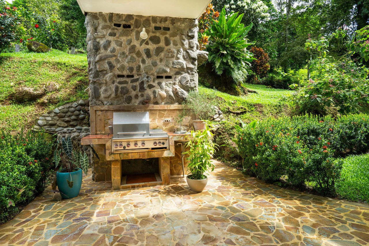 Mountain House For Sale in Savegre - Gallery image 48