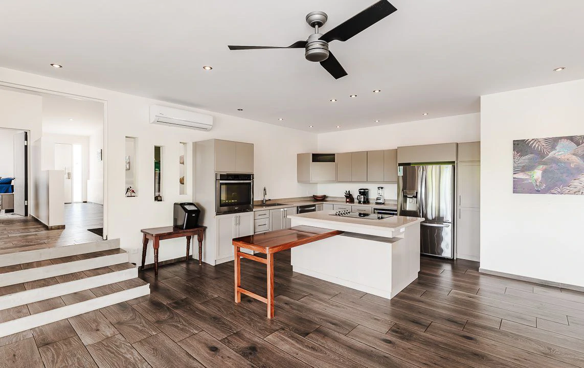Casa Amani: Luxury Ocean-View Estate & Investment Opportunity in Tamarindo! - Gallery image 6