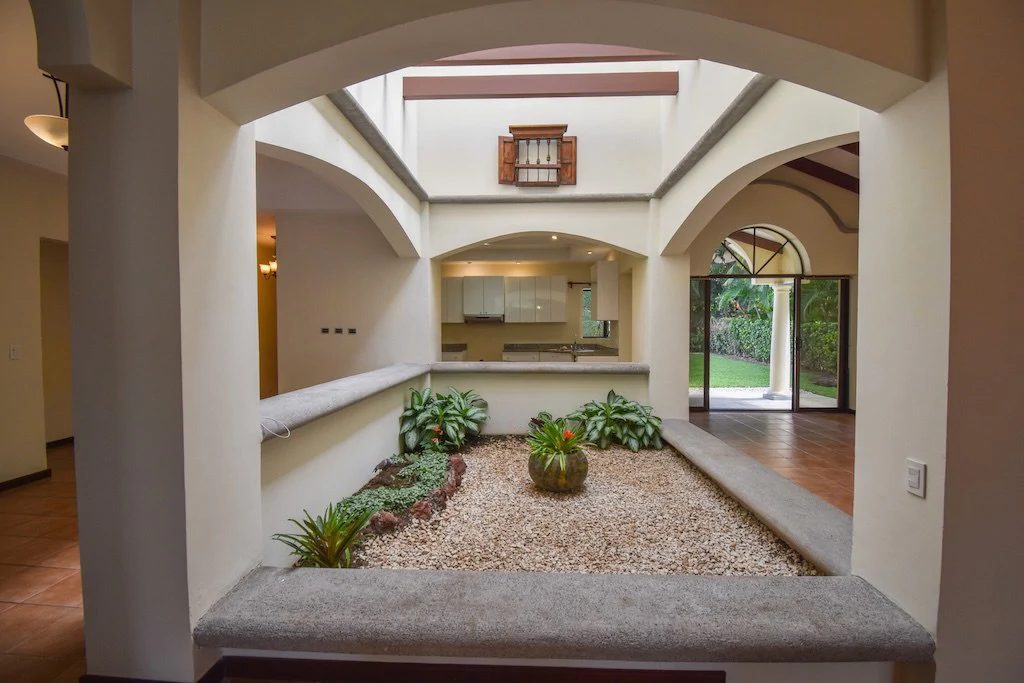 House For Sale in Pozos - Gallery image 6