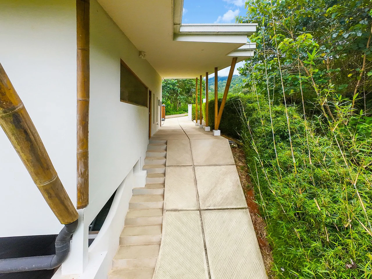 Mar Mystique Haven: Your Dream Home with Stunning Ocean Views - Gallery image 49
