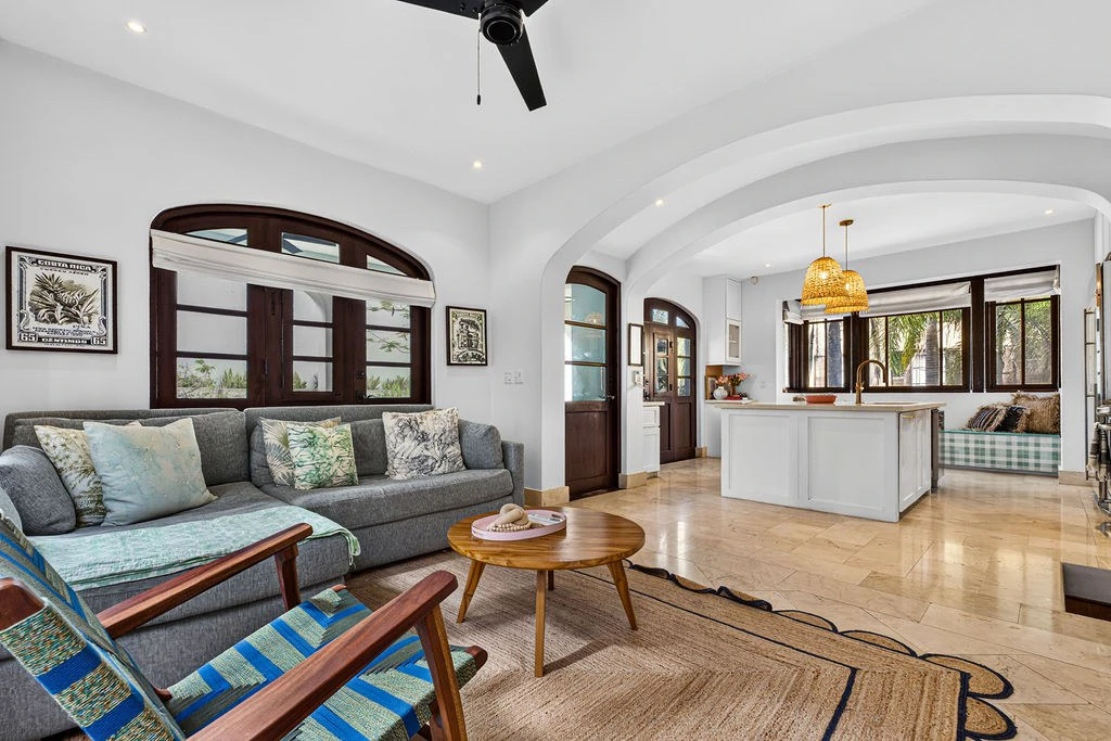 16 Calle La Ronda: Renovated 3BR Home with Plunge Pool in Las Catalinas - Gallery image 4