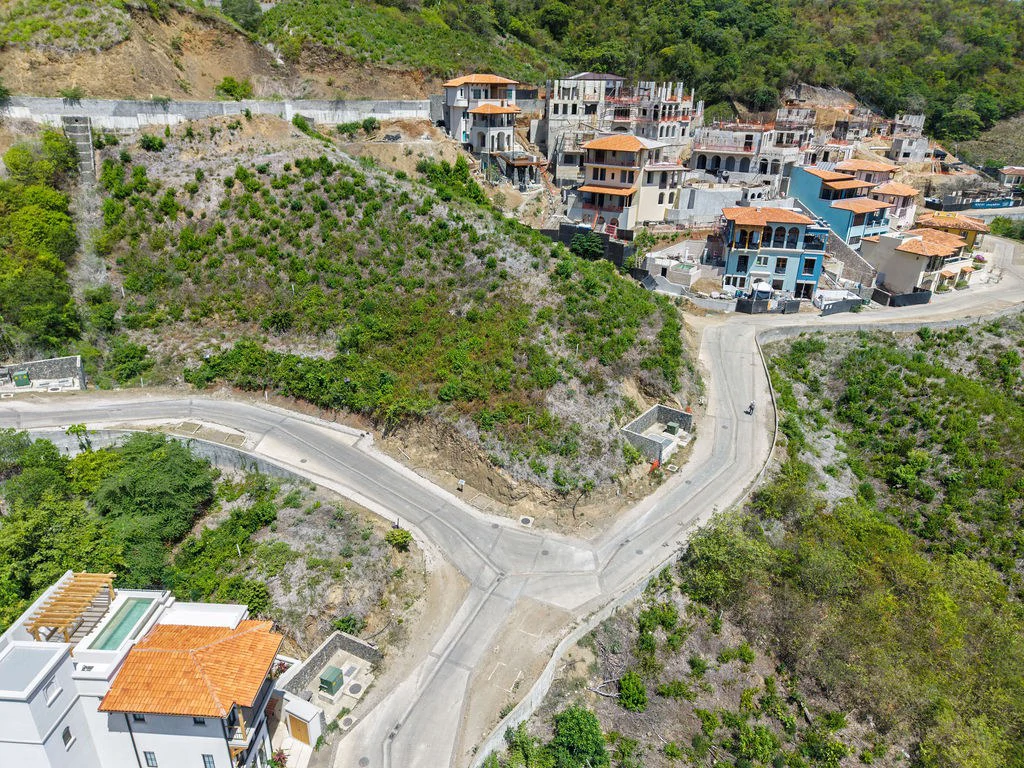 El Prado Lot 96: Build Your Dream Home with Ocean Views in Las Catalinas - photo 12
