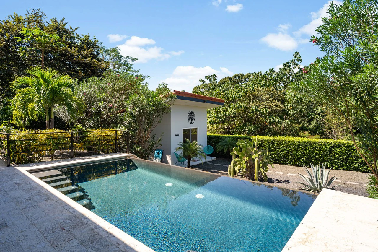 The Haven: Spacious Home + Private Casita in Gated Mar Vista Community - Gallery image 28