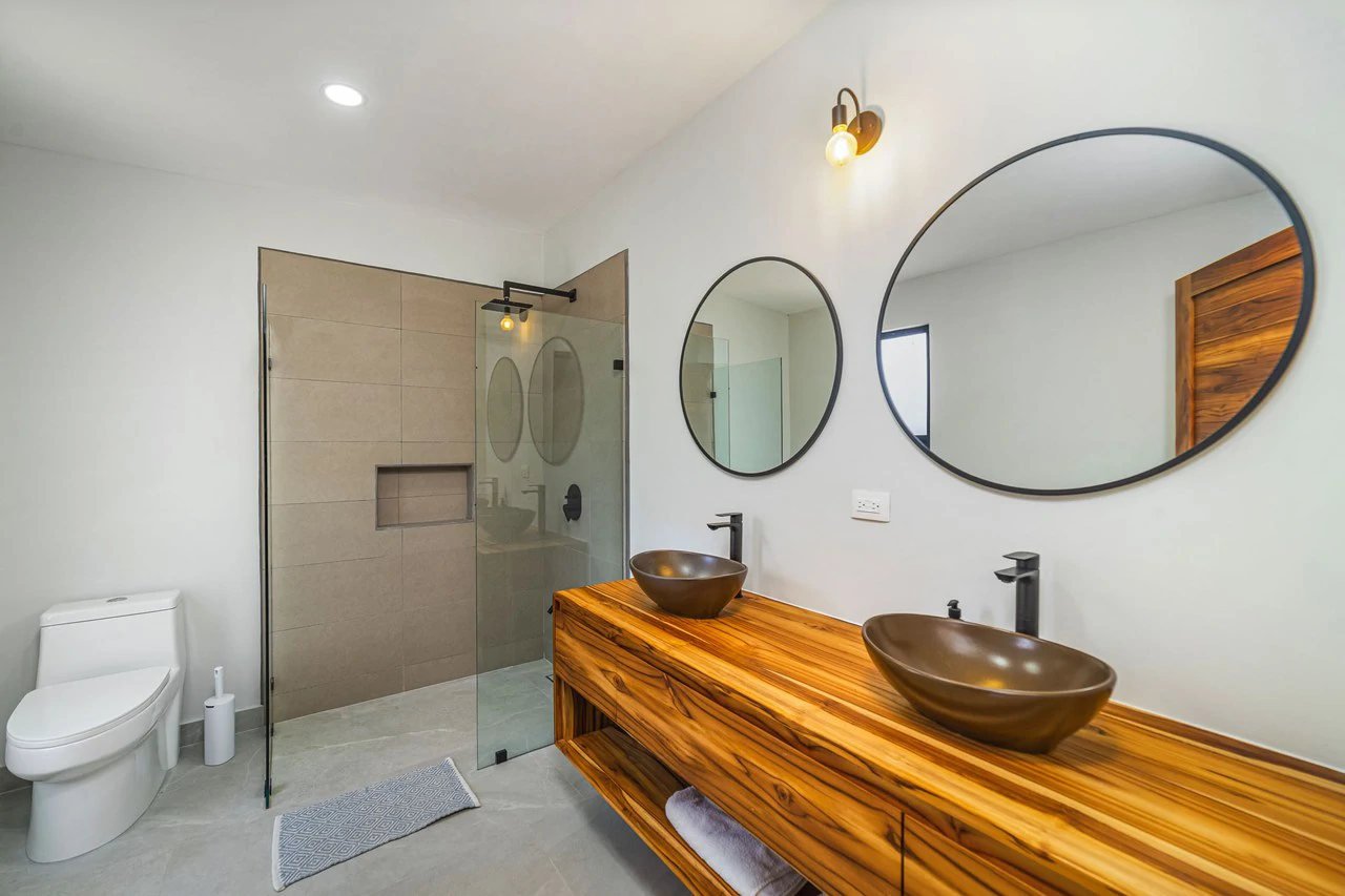 Casa Almendro: Contemporary 3BR Home - Gallery image 19