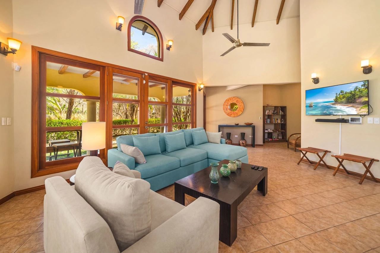 Tierra Pacifica #74: Elegant 4BR Retreat in Gated Community - Gallery image 13