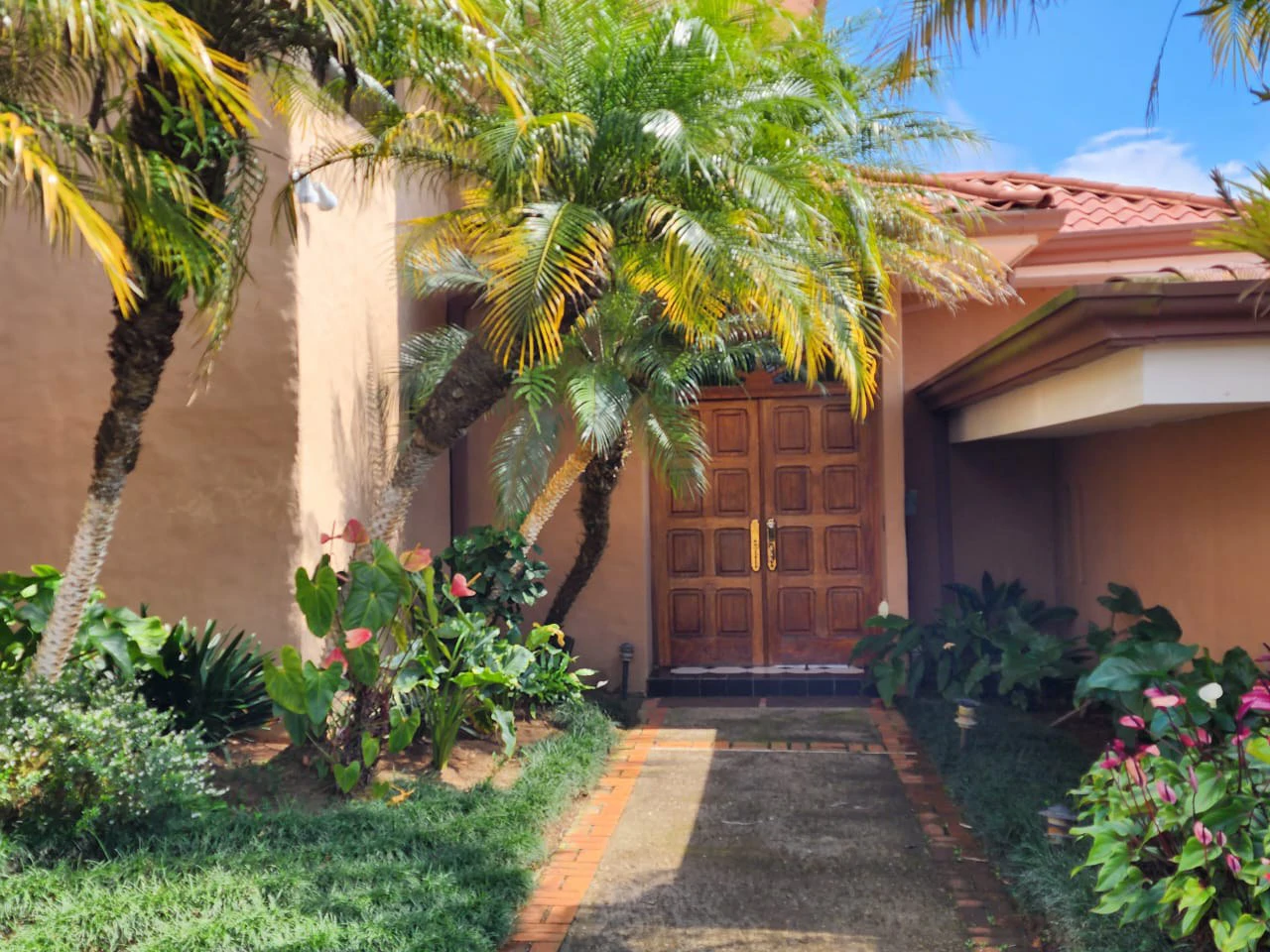 Villa For Sale in San Luis - Gallery image 42