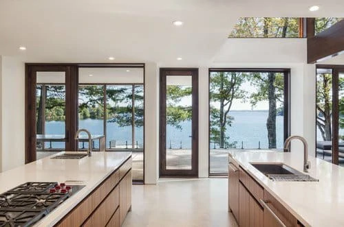 Aron: Introducing The Aron a stunning residence featuring panoramic glass walls that frame breathtaking views of the ocean and the natural beauty of Costa Rica. This 3-bedroom, 3-bathroom home boasts  - Gallery image 2