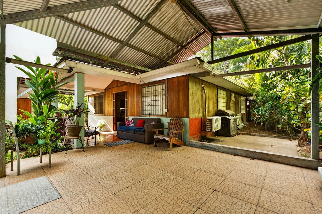 Casa Salinas: Tropical Compound with Multiple Income Opportunities in Playa Grande - Gallery image 15