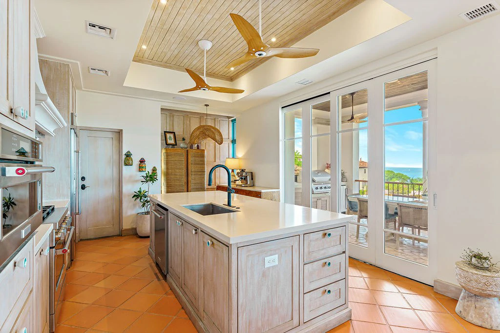 Villa Santorini: Four-level Oceanview Estate Nestled in the Hillside of Las Catalinas—Costa Rica’s Premier Car-free Beach Town. - Gallery image 11