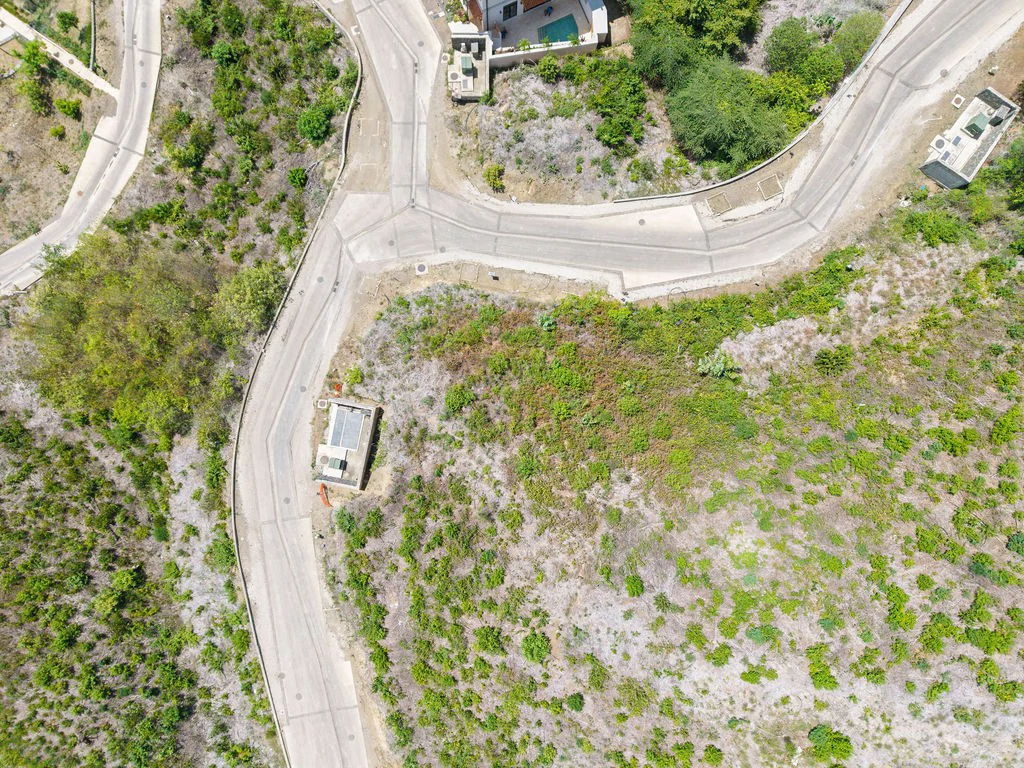 El Prado Lot 96: Build Your Dream Home with Ocean Views in Las Catalinas - photo 7