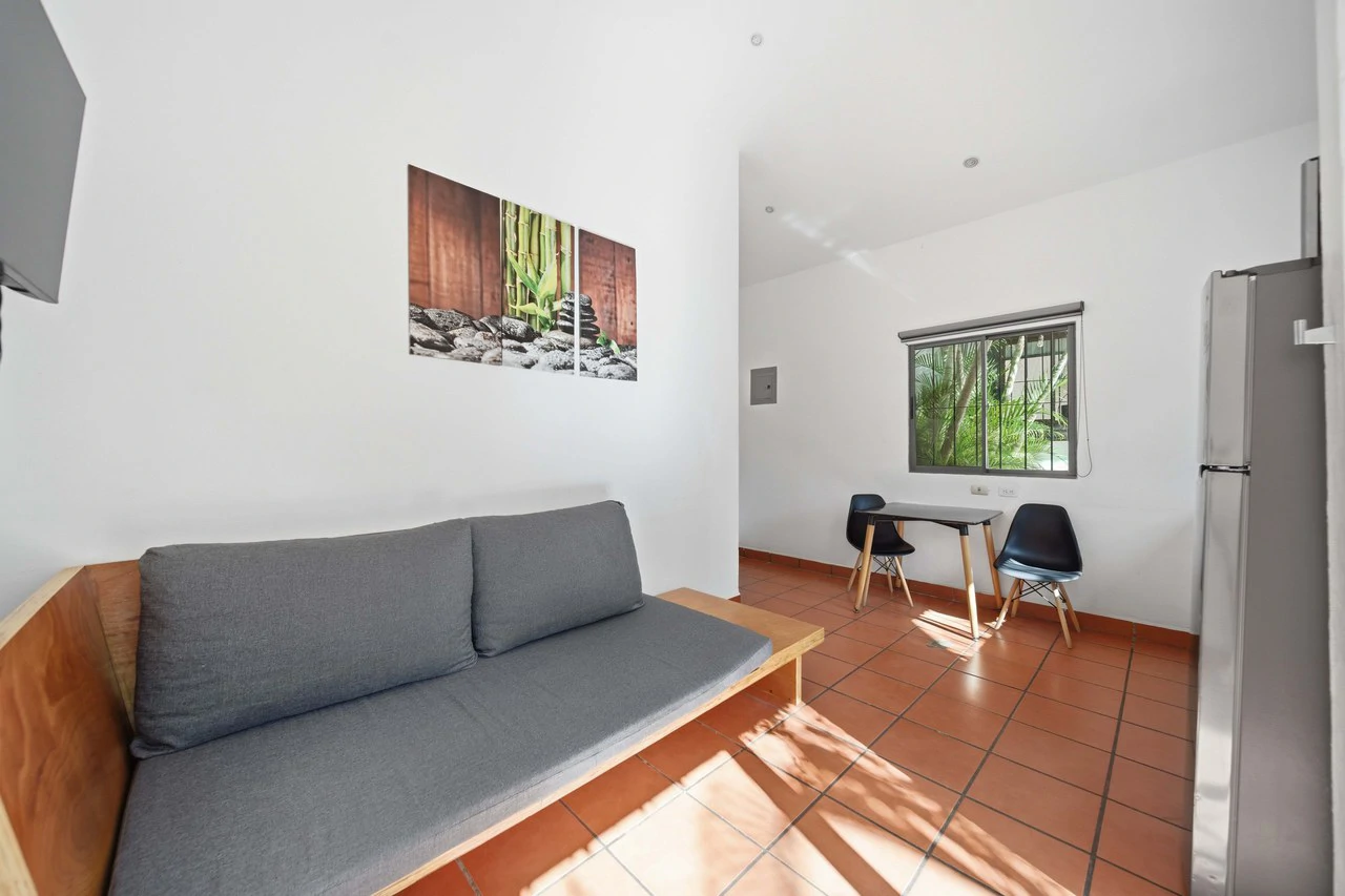 Hotel Gardenia: Turnkey Boutique Hotel in the Heart of Tamarindo - Proven Income Meets Tropical Lifestyle - Gallery image 9