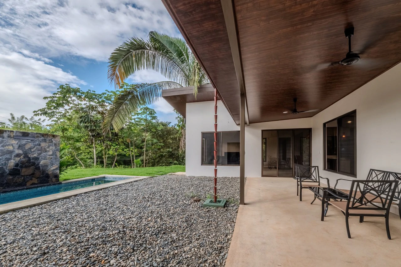 Brand New 3 Br, 2.5 Ba | Swimming Pool, High Ceilings - Gallery image 29