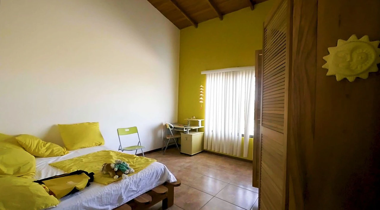 Finca Las Nubes: Amazing 75 Hectare / 185 Acre Finca, with a 300 m2 Main Home and Pool Built above the Clouds - Gallery image 16