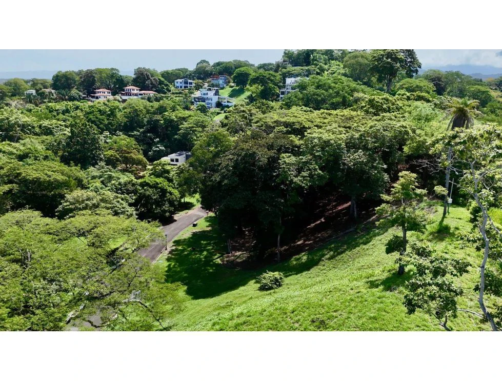 Spectacular Lot in Nativa, Garabito: Ocean Views and Pure Nature - photo 5