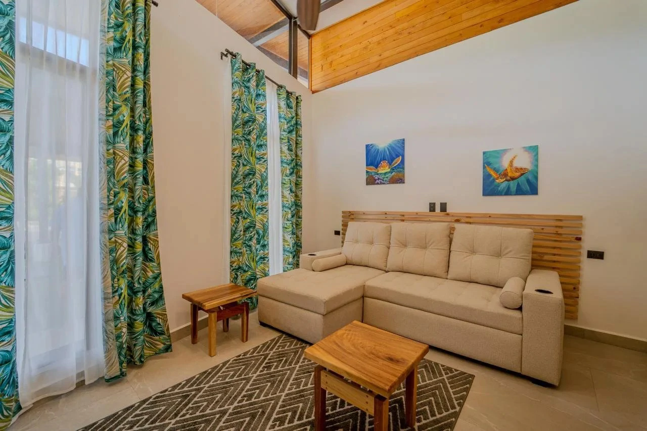Luxury Casa Golf $1,200,000 USD: Golf-Front Architectural Estate in Los Delfines Golf & Country Club - Gallery image 5