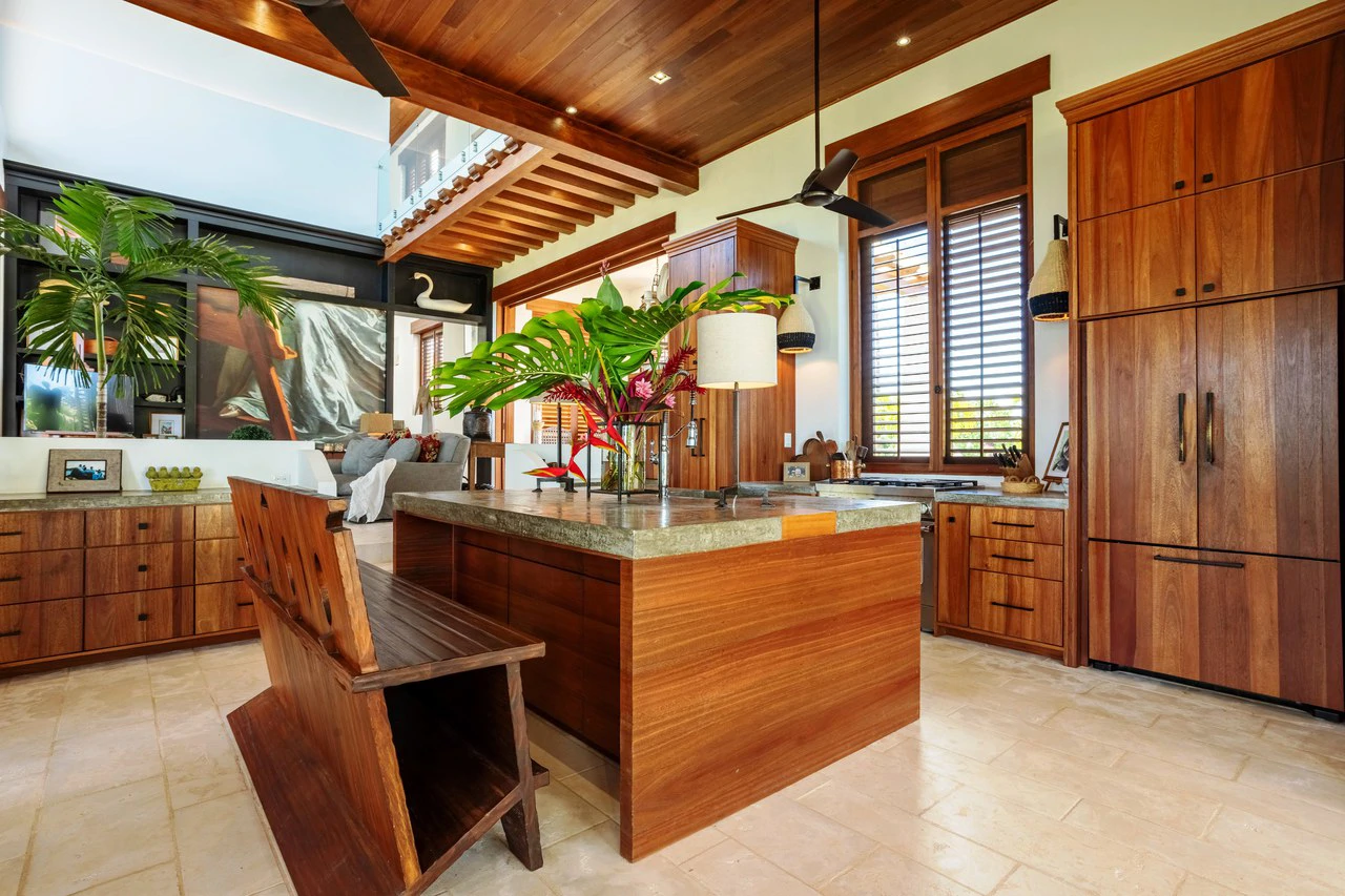 Custom Built Home in Dominical with 2 Building Sites in Costa Verde Estates - Gallery image 15