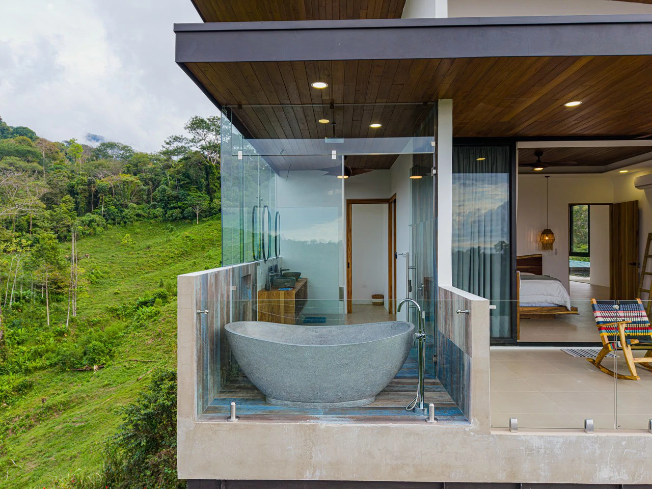 Casa Las Brisas Stunning Whale’s Tail Ocean View Home in Uvita - Gallery image 49