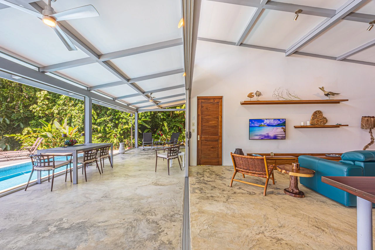 Uvita Ocean and Whale Tail View Modern Home on 3.64 Acres in Exclusive Enclave - Gallery image 48