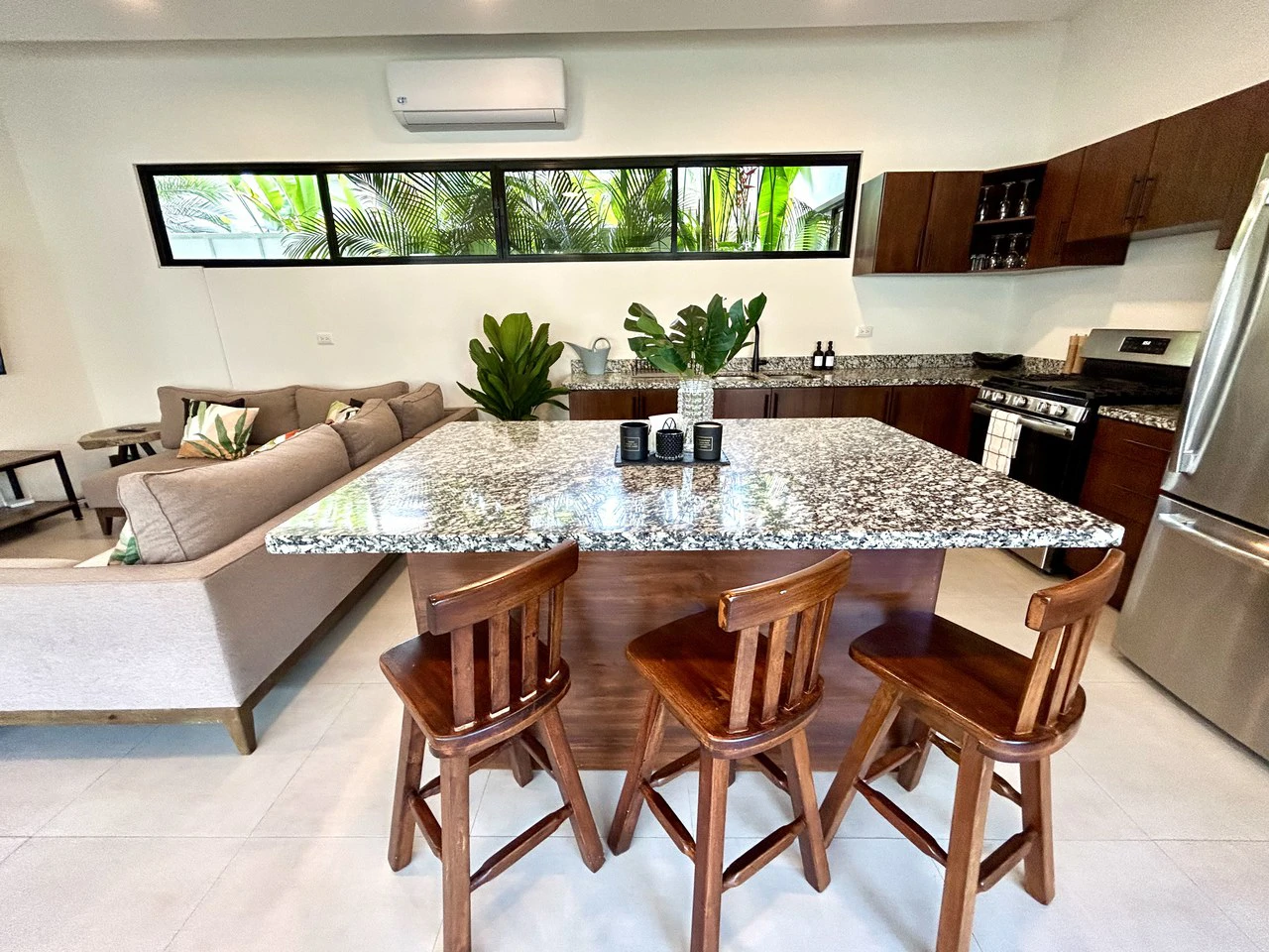 Walk-to-Everything Uvita Retreat | 3BR Home Minutes from the Beach - Gallery image 49