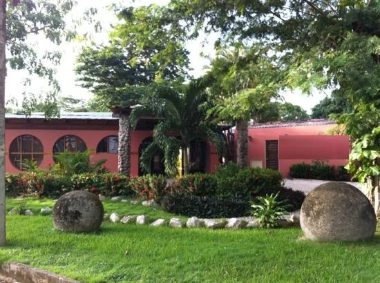 Hotel and Ex - Casino for Sale in Playas del Coco