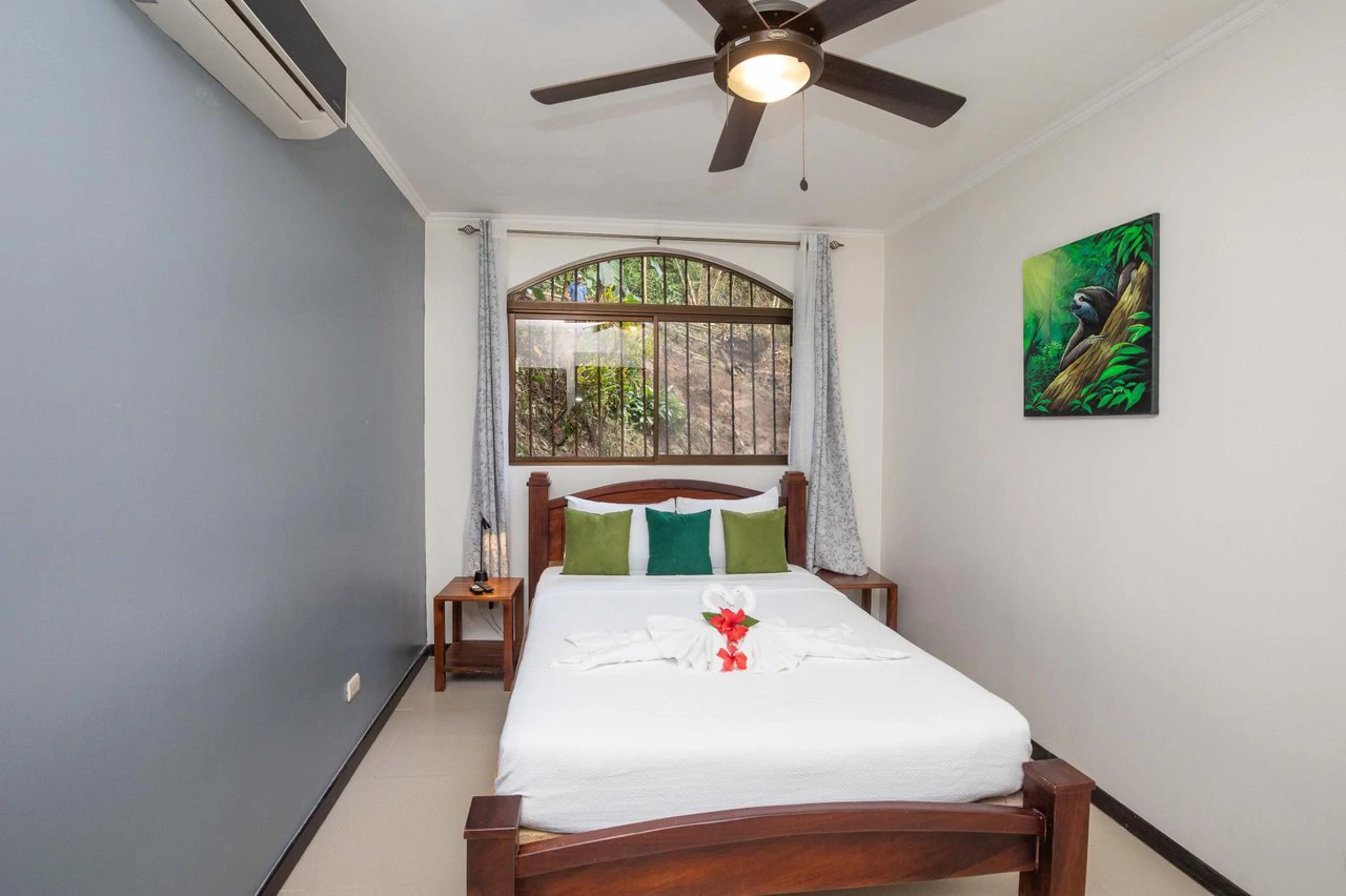 Manuel Antonio 3 bedroom- 3 bath with pool in Gated Development - Gallery image 56