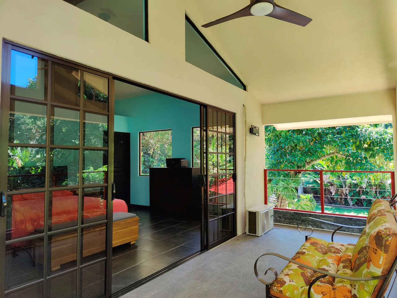 Penshurt Riverside Oasis: Stunning Riverside Property with 2-Bedroom Home and Additional Apartment - Gallery image 37