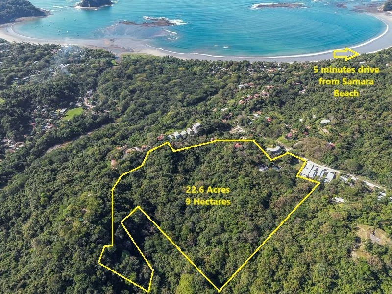 FINCA GABRIELA: Exceptional Opportunity- 9 Hectares (22.5 Acres) of Development Potential with Ocean View Home – Just 3 Minutes from Samara