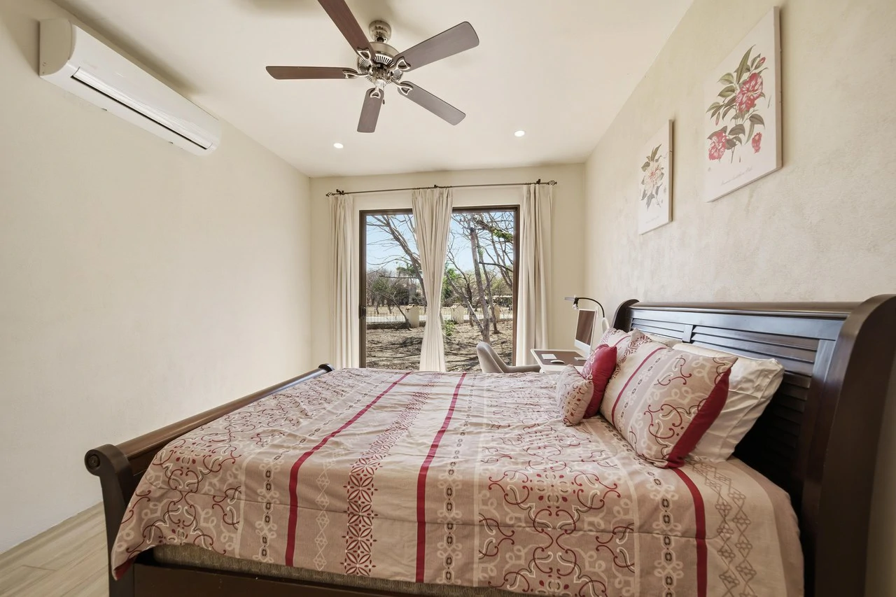 Stella Maris: Tranquil Home Within the Beauty of Altos Los Robles - Gallery image 14