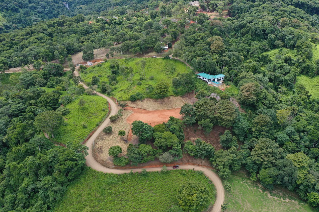 Playa Dominical Mountain Farming Property - Gallery image 2