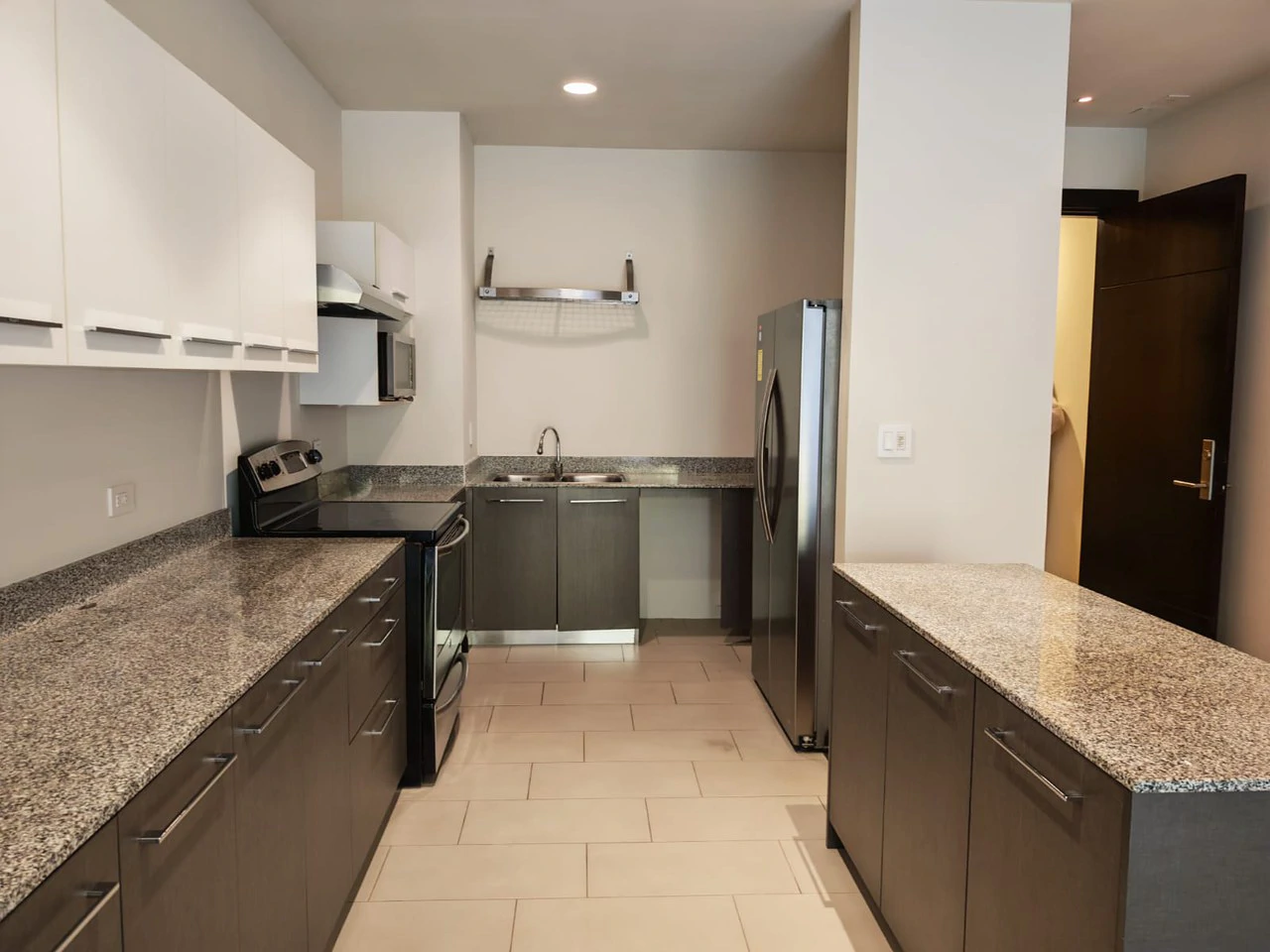 VENTA DE APARTAMENTO EN VIVA RESIDENCES, ESCAZU LA PACO: Apartment for Sale – La Paco, Escazú - Gallery image 3