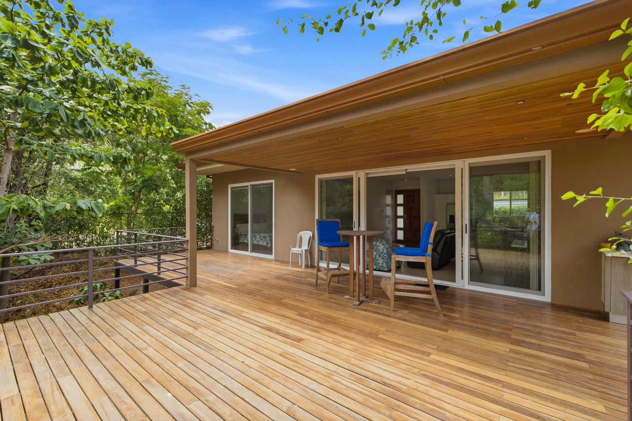 Casa Oasis: 3BR Main Residence + 2BR Guest House with Pool in Mar Vista, Playa Flamingo - Gallery image 17