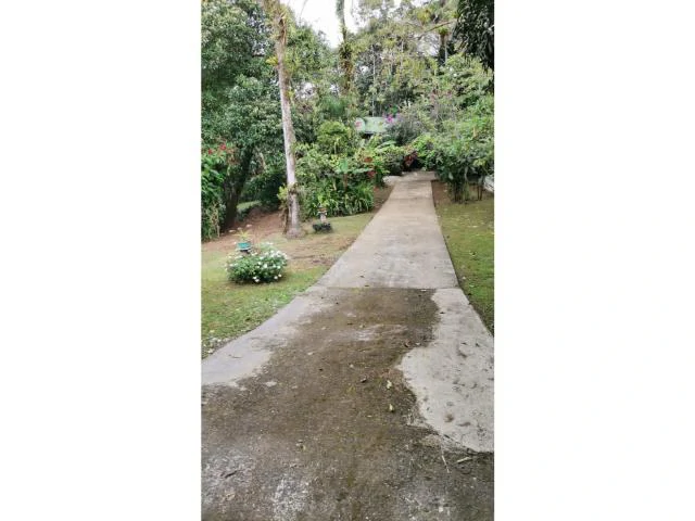Countryside, Lakefront and Mountain House For Sale in Arenal