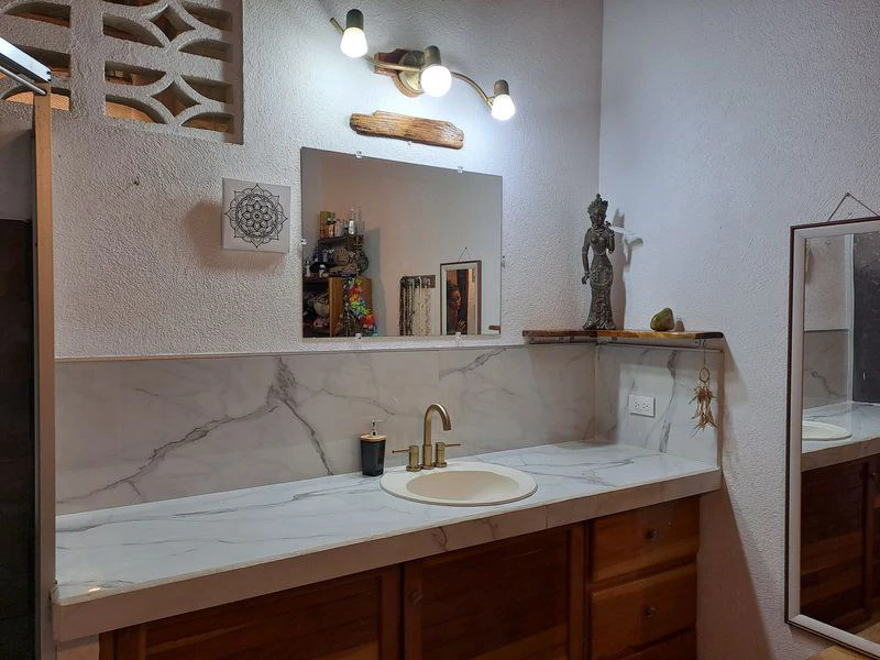 Finca El Colibri: Tropical Oasis of 7000 m2, nestled in nature, featuring 2 Homes & Caravan Studio, Near Carrillo & Samara Beaches - Gallery image 13