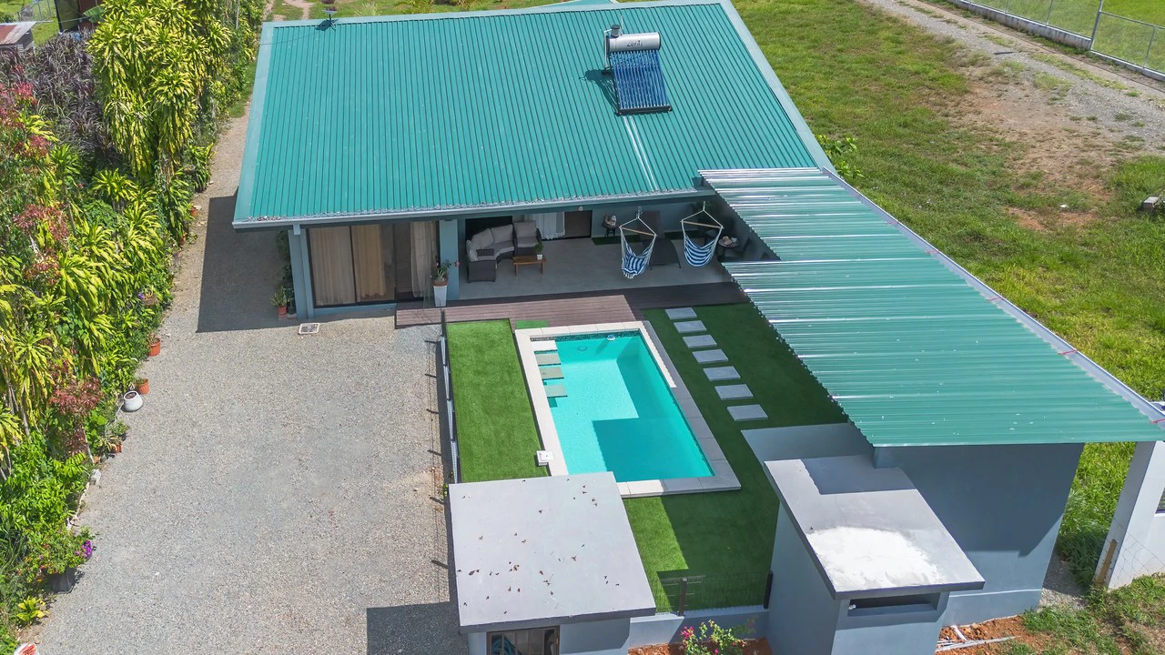 Brand-New Mountain View Home with Pool and Expansion Potential in Villa Nueva, Quepos: House For Sale in Quepos - Gallery image 6