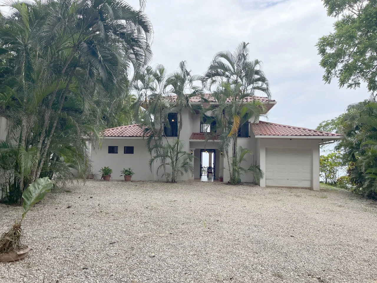 Spectacular Coastal Retreat With Perfect Ocean Views in Coyote Bay - Gallery image 19