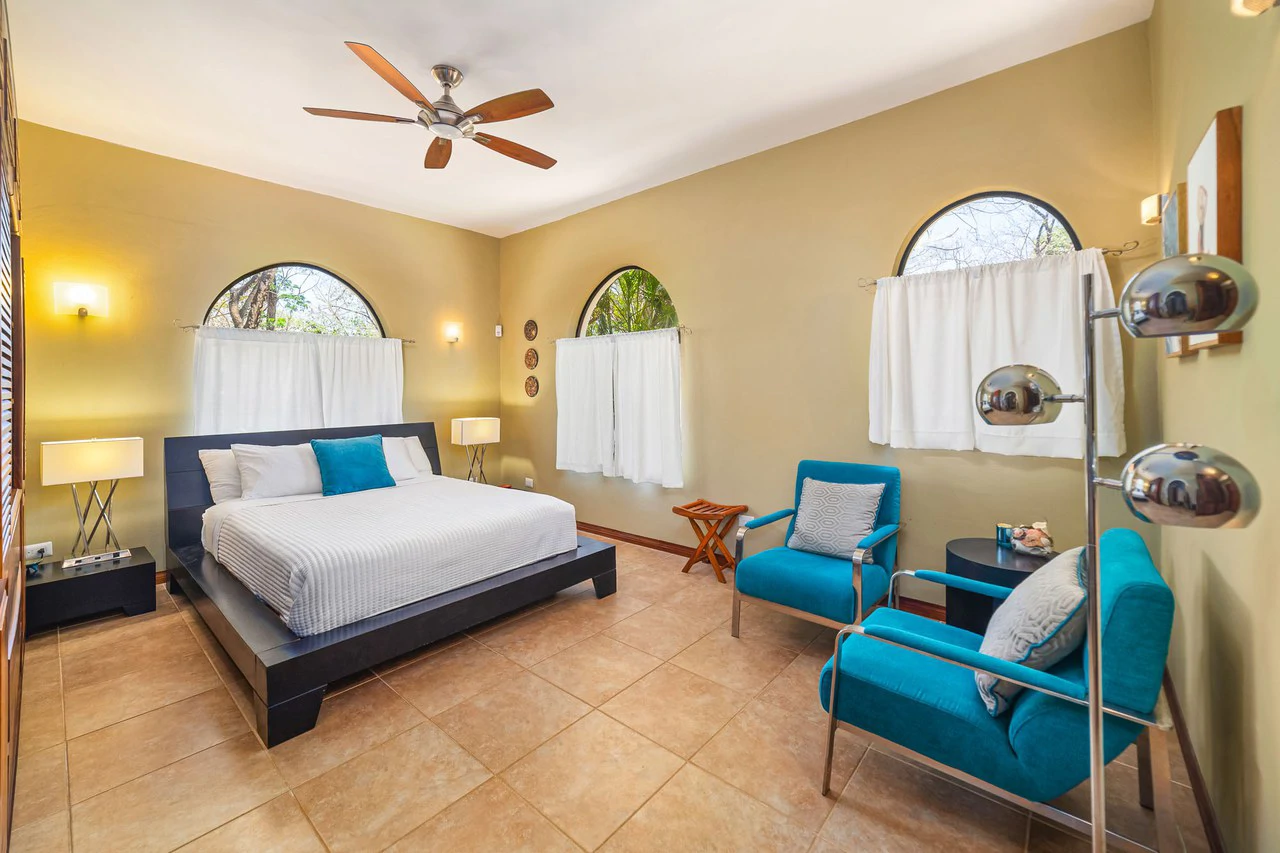 Tierra Pacifica #74: Elegant 4BR Retreat in Gated Community - Gallery image 18